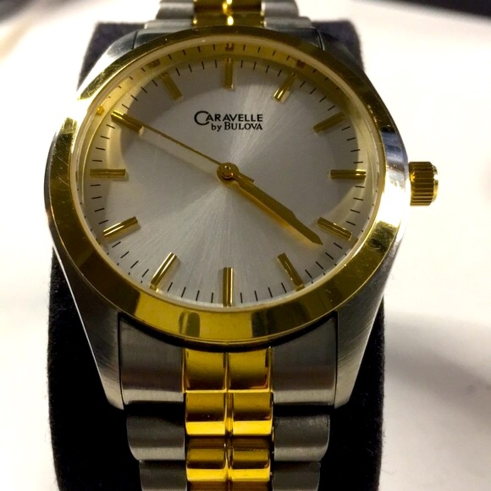 BULOVA’S CARAVELLE BEAUTY~ STUNNING CLASSIC WORKMANSHIP SHINES THROUGH. ~45A08